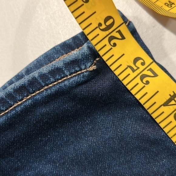 American EAGLE Next Level Stretch Curvy Hi Rise Jeggings Distressed size 18short - Picture 10 of 13